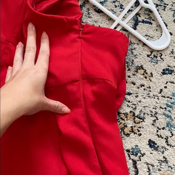 Minuet Red Strapless Dress - Picture 5 of 5